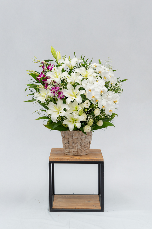 プリエ白岡／生花1基／55,000円(税込)